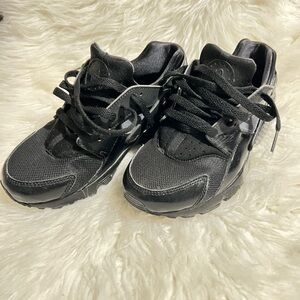 Kids Black Sneakers